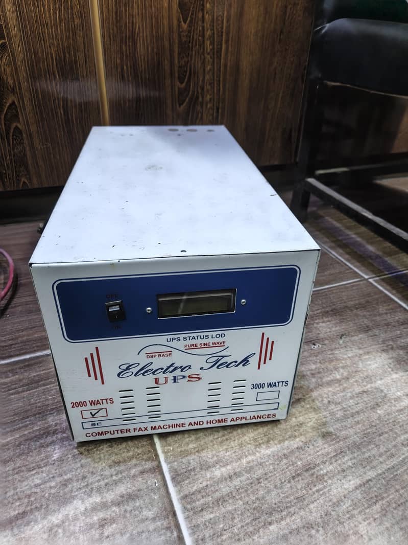 UPS 2000 watts 0