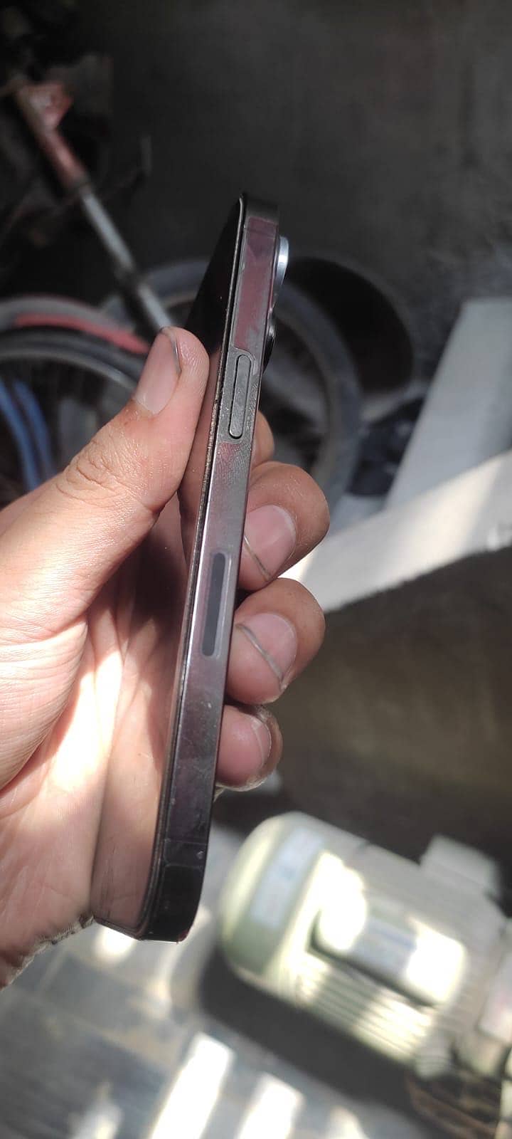 iPhone 13 Pro 2