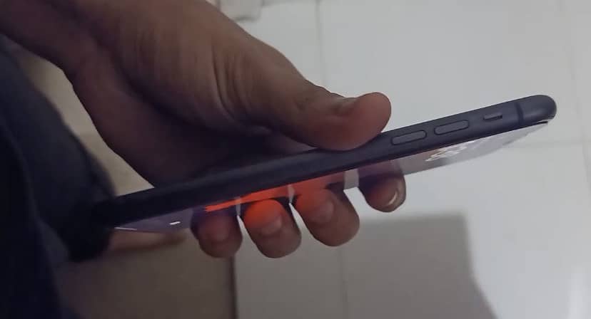 Apple iPhone 11 2