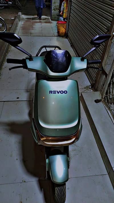 scooty