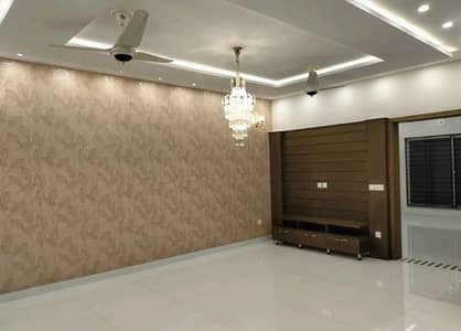 Bahria Town - Sector E House For sale Sized 10 Marla