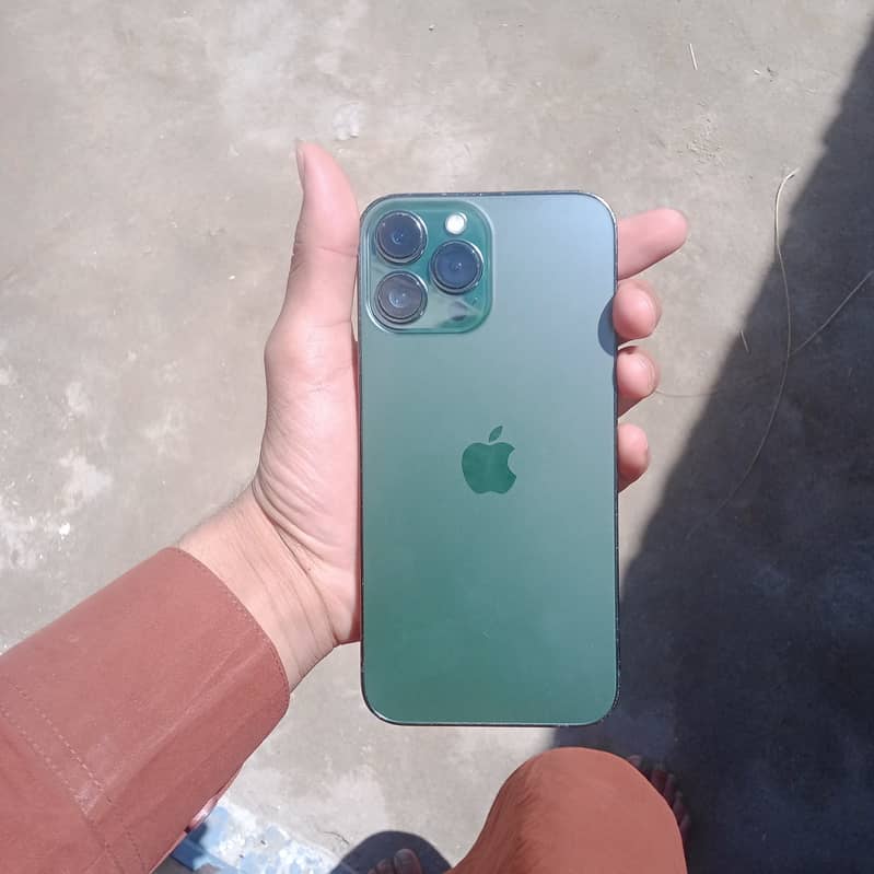 iPhone 13pro max 0