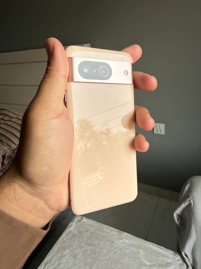 Google pixel 8 PTA 1