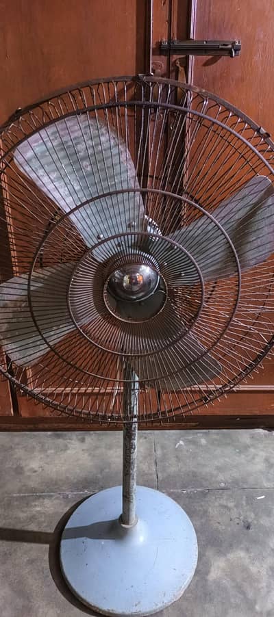 Padistal fan