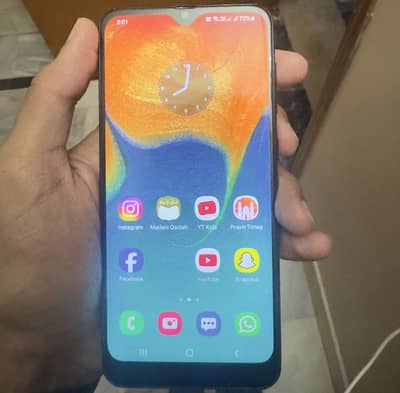Samsung A30 4/64 with box