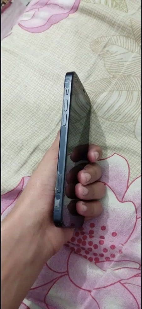 Iphone 12 jv 3