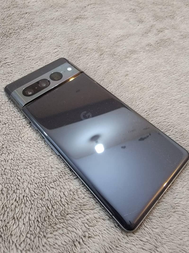 Google pixel 7 pro 4