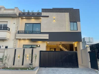 30x60, 7 Marla Modern Design Double Unit House available for sale in E Block Multi Garden B-17 Islamabad.