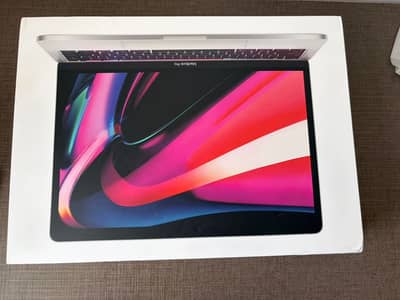 Macbook Pro M1 2020 | Touch Bar | 16 GB RAM | 256 GB SSD - Rarely Used