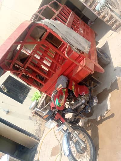 Urgent Sale: High-Capacity Cargo Loader Rickshaw - Good Condition