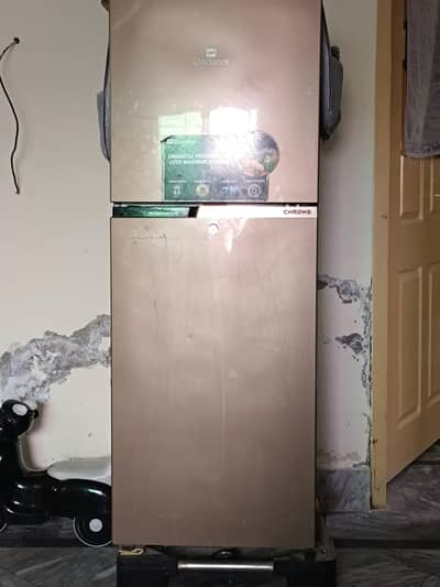 dawlance fridge Hai medium size h 10/10