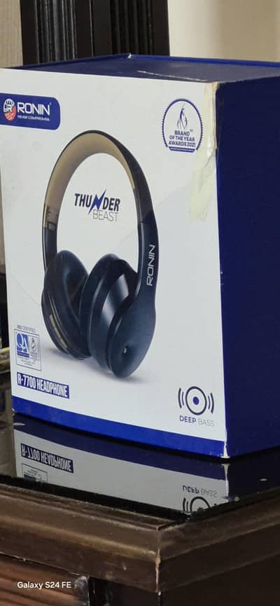 Headphone for Sale