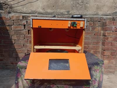 Incubator for 50 Eggs
