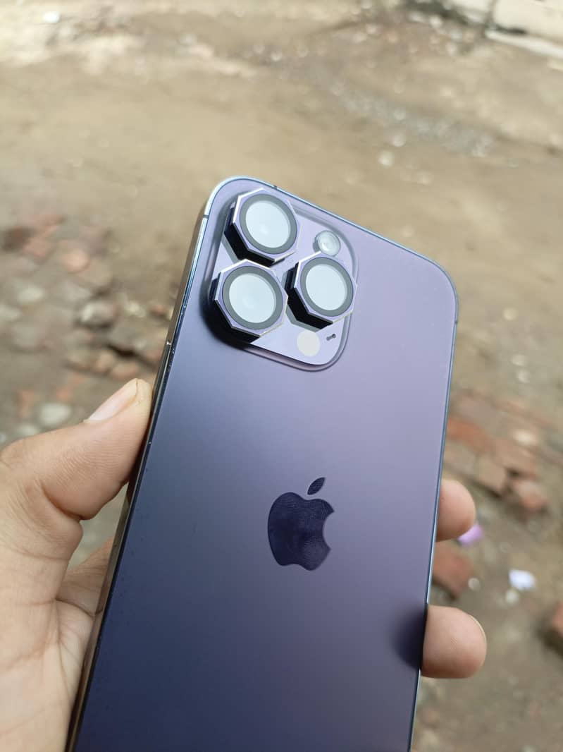 iphone 14 pro max 4