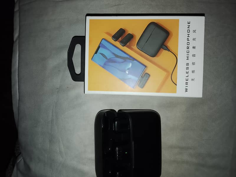 Wireless microphone 1