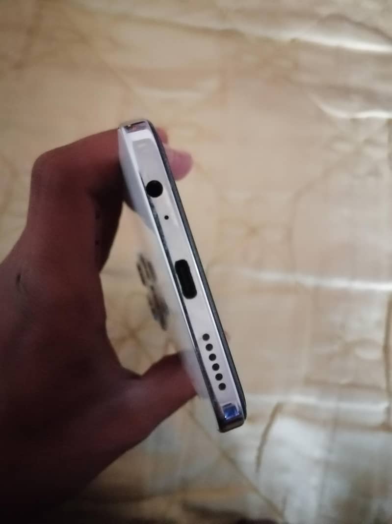 techno spark 30 2