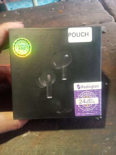 4500 ki khareed hai padi 7%percent offer hai final price 3800
