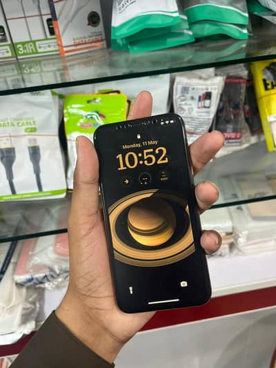 I phone xs