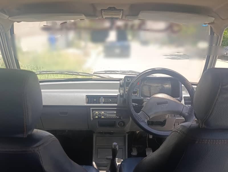 Suzuki Mehran VXR 10