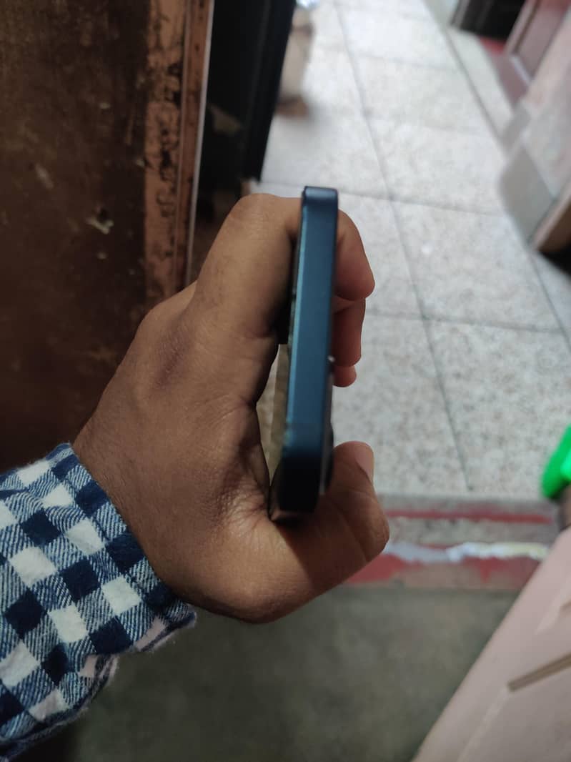 Iphone 13 6
