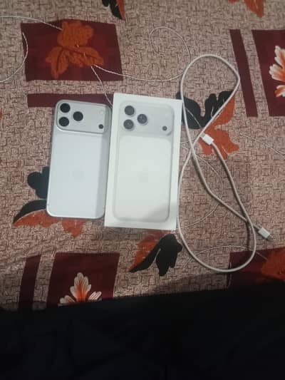 I phon 17 pro max 256