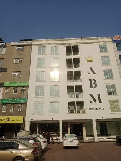 Ideal 8 Marla Building Available In Bahria Town - Sector C, Lahore