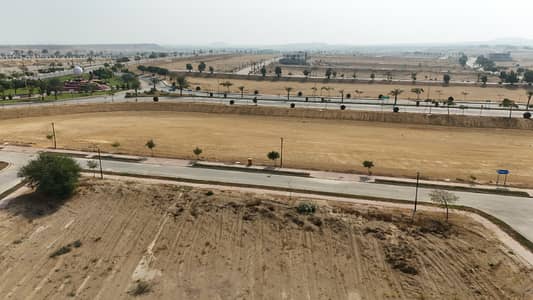 GOLF PLOT near Masjid-e-Shohada, 500 Sq Yd Plot For Sale Bahria Golf City, Bahria Town Karachi Near Central Avenue | Ready-to-Construct | Best for Future Investment.