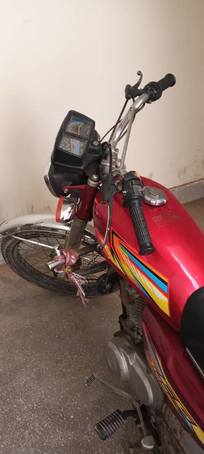 Honda 125  2005 model