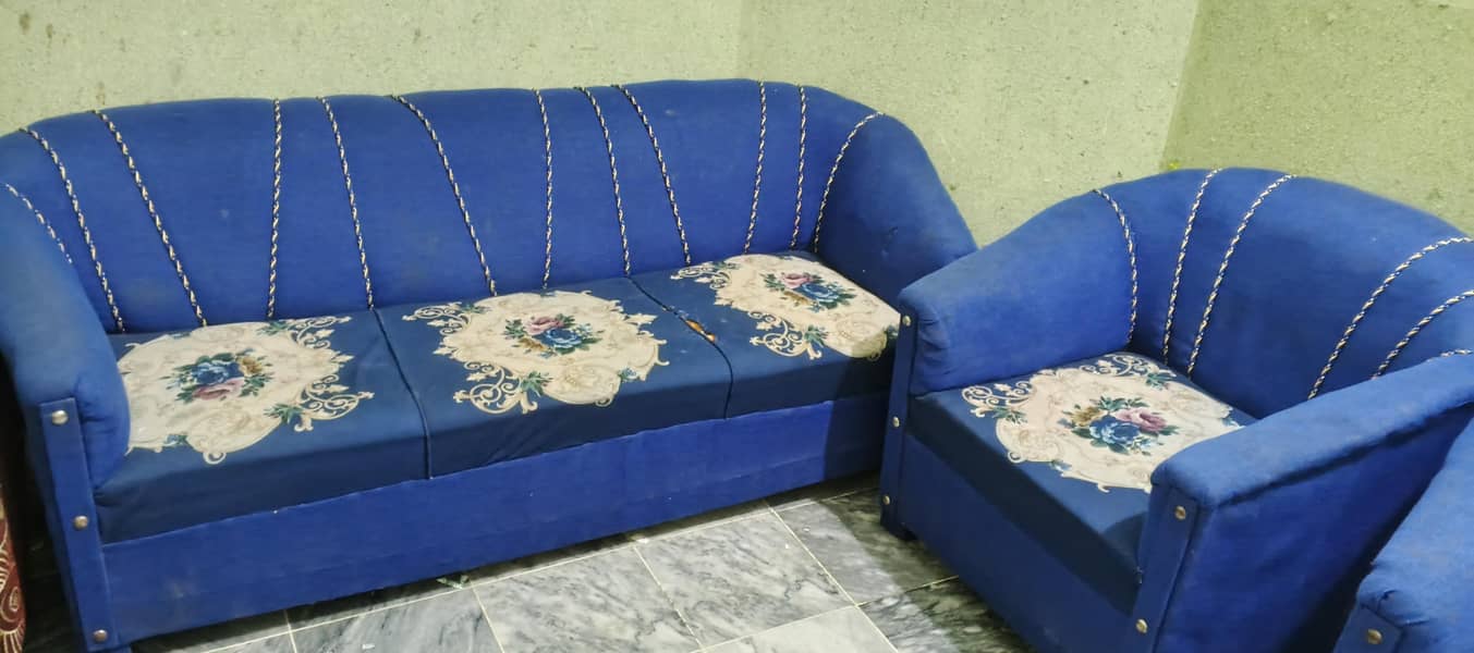 used sofa set 0