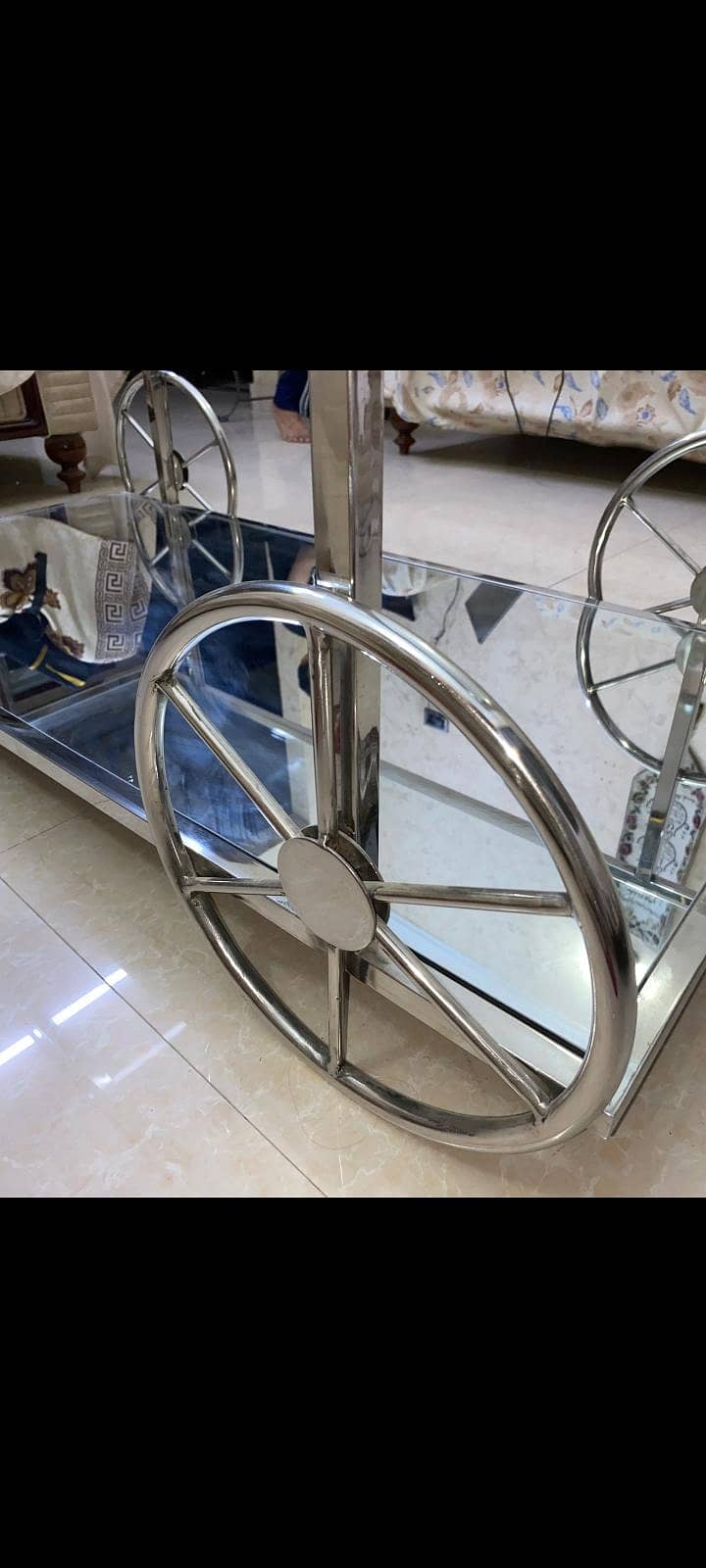 4 wheel table 2