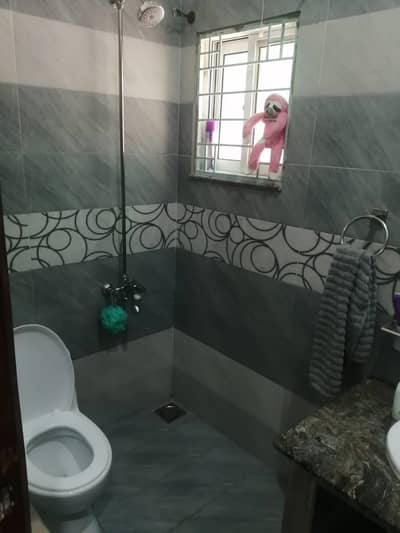 10 Marla Upper Portion For Rent In Wapda Town Phase 1 3 Bed 3 Washroom TV Launch Kitchen Prime Location Like Brand New