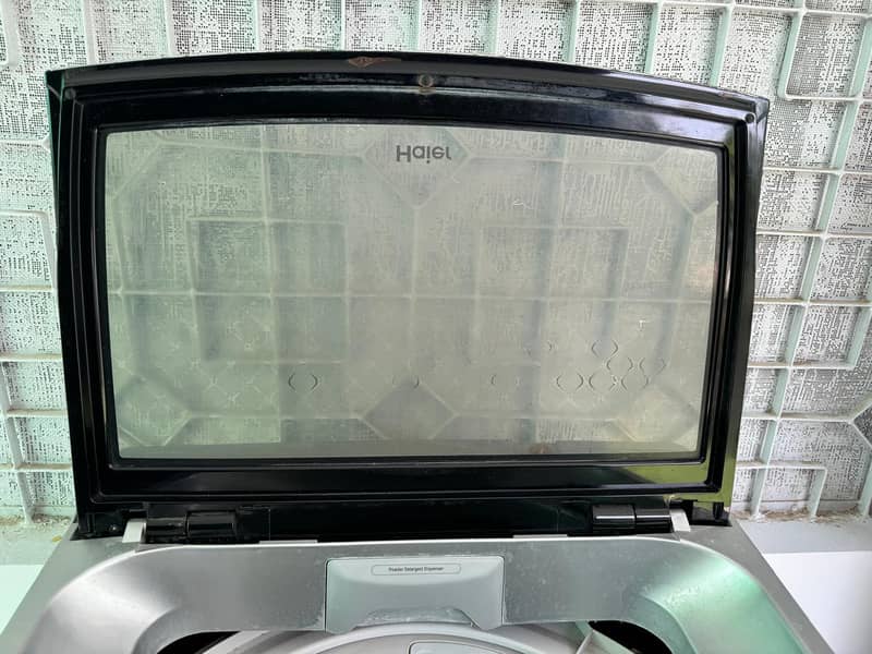 Haier automatic washing machine 1