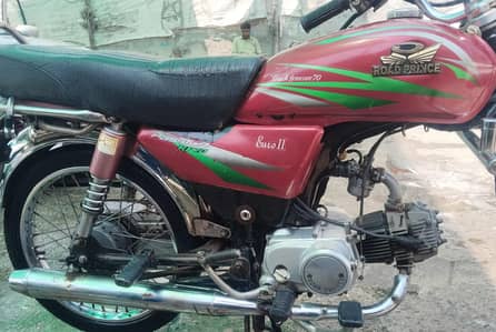 Road Prince 70cc Bike Available in good condition OK engine