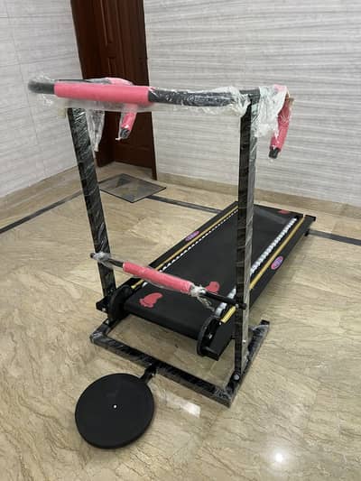 Like Brand new Manual treadmill used only 2 days