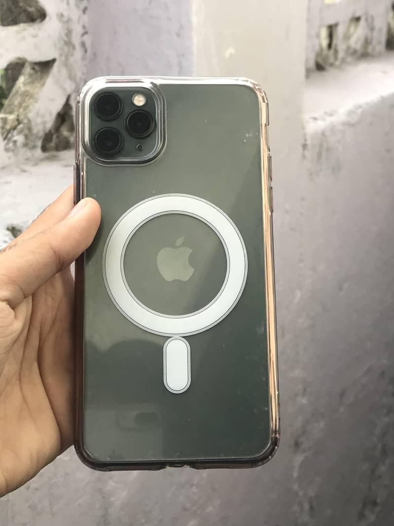 Apple iPhone 11 Pro Max 2