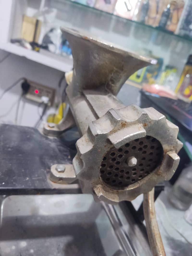 Meat machine 0