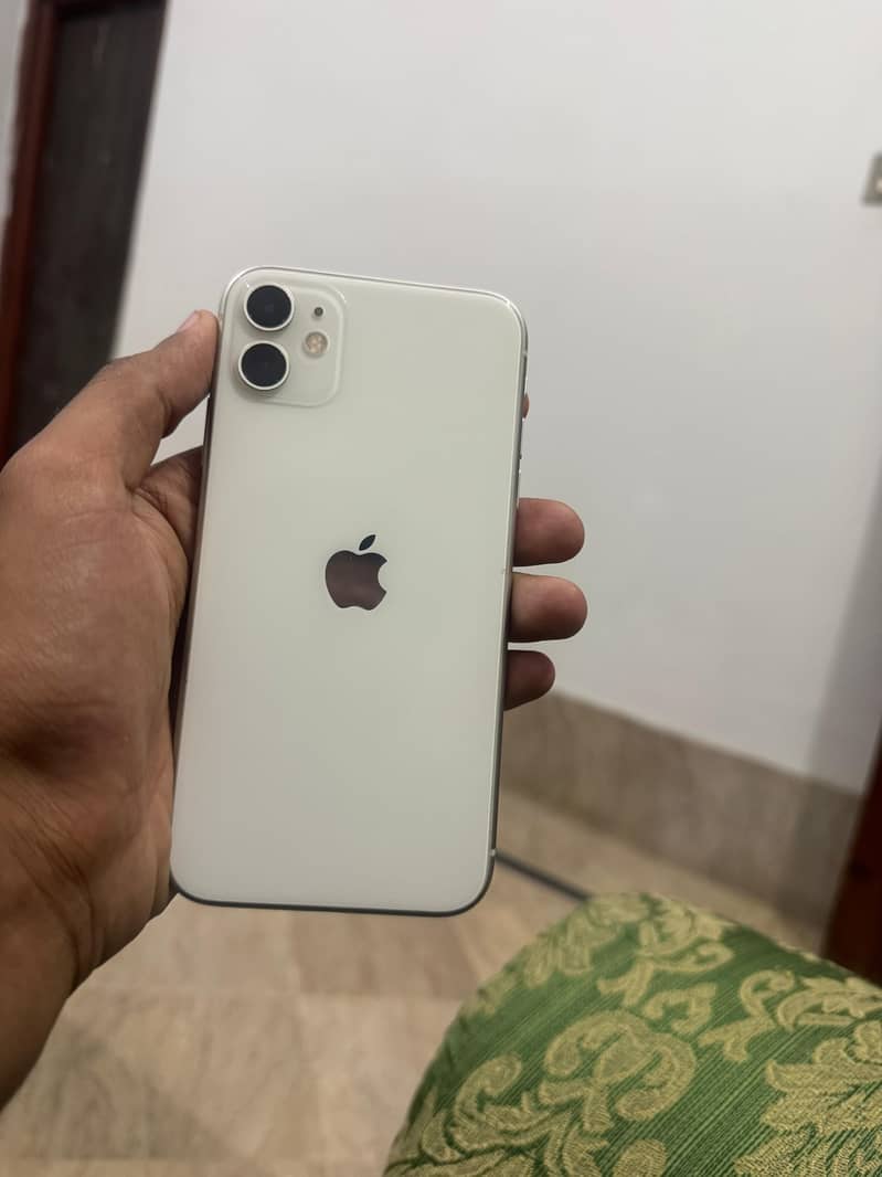 iPhone 11 2