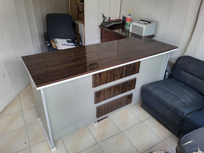 office table 0