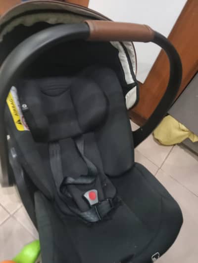 Jolie international brandcarry coat
