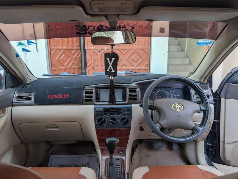 corolla Se Saloon Automatic 5