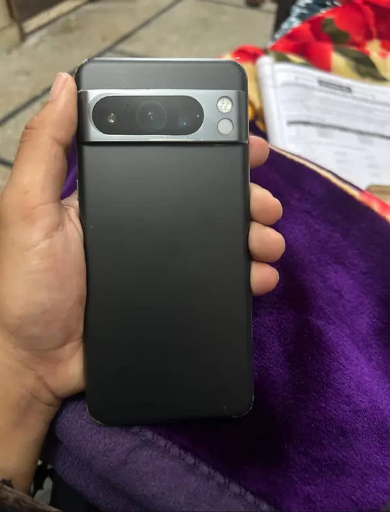 google pixel 8 pro 1