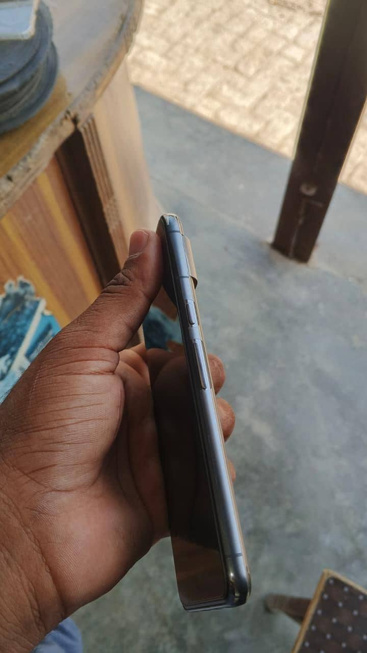 google pixel 8 pro 5
