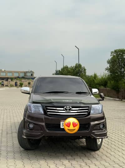 Toyota Hilux vigo champ 2012