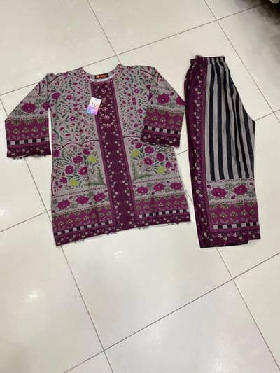 Maroon printed lawn 2pcs set for woman