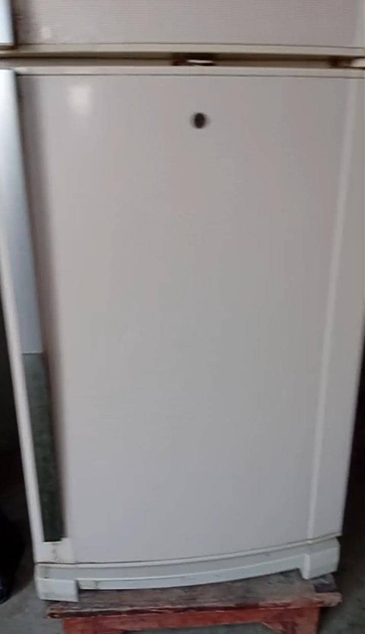 refrigerator 1
