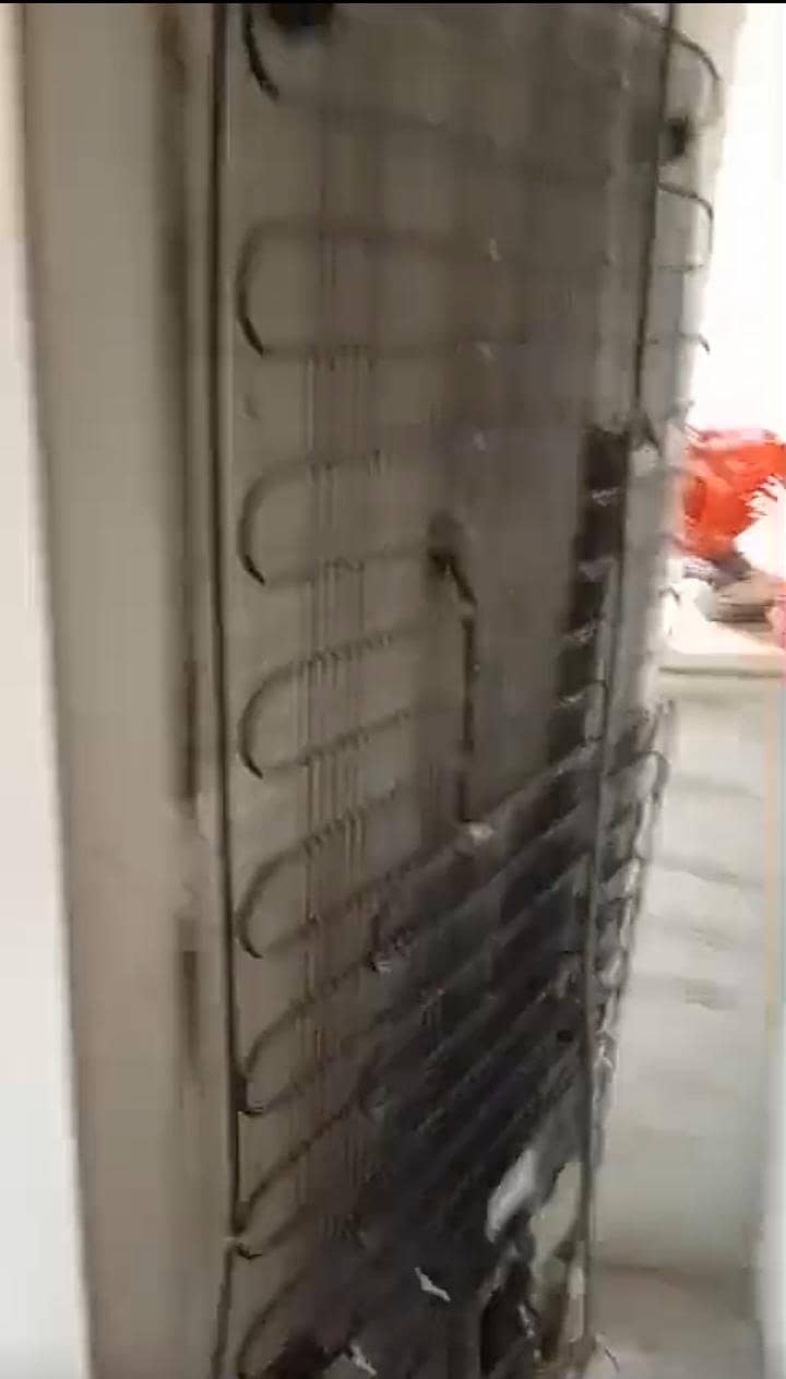 refrigerator 5