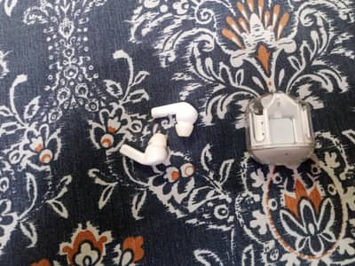 TWS best earphone under low budget