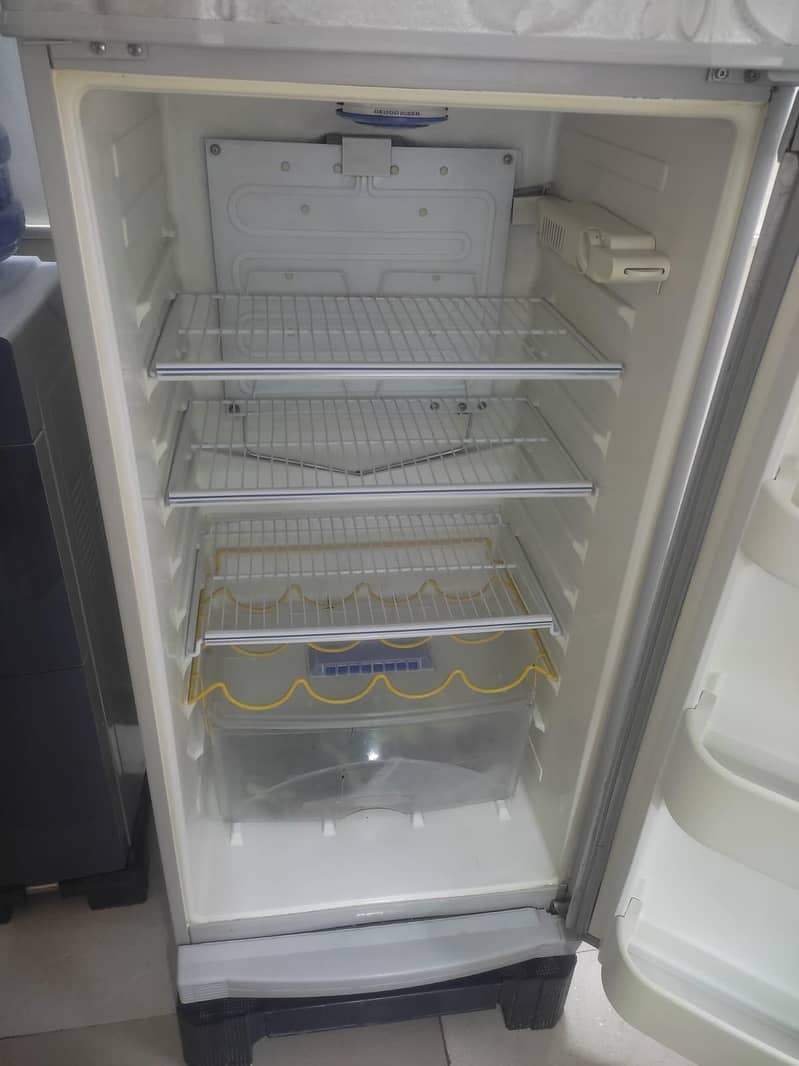 Dawlance Fridge 3