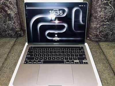 Macbook Pro M2(2022)