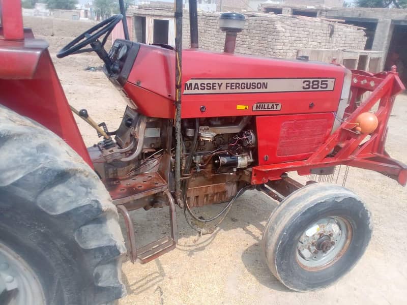 385 Tractor used 4